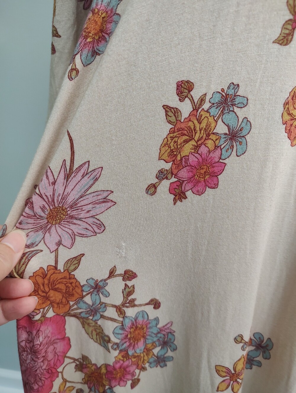 Natural Life ButterSoft Tee Dress English Garden Cream Floral Maxi Medium NWT - Picture 9 of 16